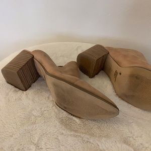 REPORT FOOTWEAR Toni Mule Heeled Bootie - size 8